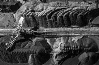 Nghịch lý năng lượng châu Á