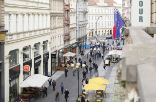 Kinh tế toàn cầu năm 2026: Vững vàng trước bất ổn?