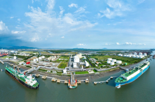 Petrovietnam: Từ trụ cột năng lượng đến điểm tựa cộng đồng