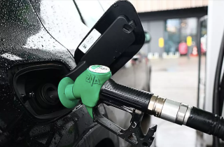 Nga gia hạn lệnh cấm xuất khẩu xăng dầu đến tháng 2 năm sau