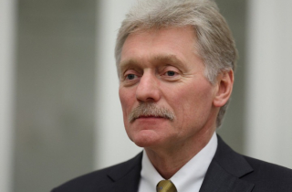 Điện Kremlin: Ukraine cần rút quân khỏi Donbass