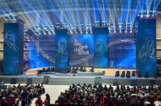 Hủy show phút chót: Tư duy 'con buôn nghệ thuật' đạp lên cảm xúc khán giả