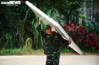 Bộ đội dựng nhà Chiến dịch Quang Trung: Một mùa Tết khác ở vùng lũ