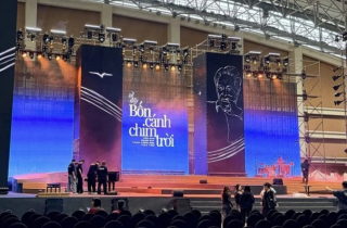 Tranh luận trách nhiệm của nghệ sĩ quanh concert 'Về đây bốn cánh chim trời'