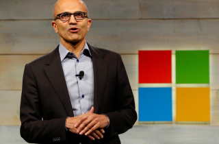 Công nghệ 03/01: CEO Microsoft kêu gọi vượt qua tranh luận về AI