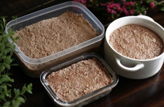 5 món từ thịt lợn dễ bị trà trộn thịt bệnh, trong đó có pate