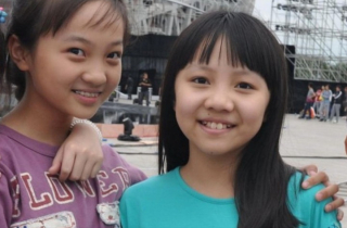 Sao nhí nhận chỉ trích vì vụ hát nhép chấn động tại Olympic Bắc Kinh giờ ra sao?