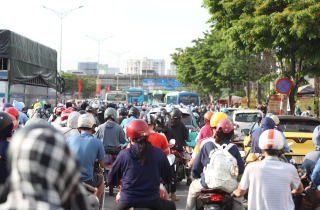 Đến năm 2030, Hà Nội cơ bản xử lý dứt điểm các điểm ùn tắc giao thông kéo dài