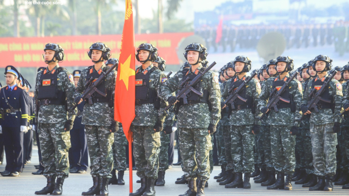 Dàn khí tài hiện đại của lực lượng Công an tham gia bảo vệ Đại hội XIV của Đảng