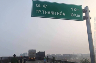 Tai nạn liên hoàn trên cao tốc Cao Bồ - Mai Sơn, 10 người thương vong