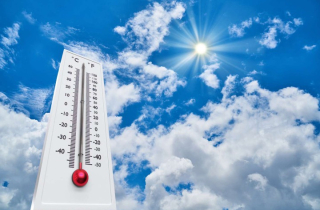 Thời điểm nóng nhất và lạnh nhất trong ngày không phải chính ngọ và nửa đêm