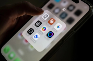 Gần 1/4 học sinh Hong Kong không thể làm bài tập nếu thiếu AI