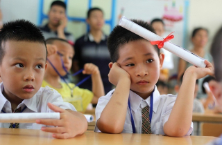 Con chưa vào lớp 1, phụ huynh đã tính đến chọn trường cấp 2