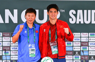 HLV Kim Sang-sik khen U23 Trung Quốc mạnh, chú ý riêng 1 cầu thủ