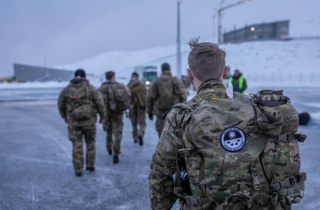 Đan Mạch điều thêm quân tới Greenland, Mỹ do thám căn cứ quân sự