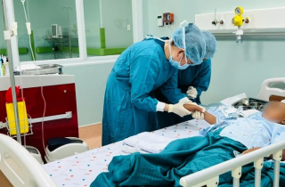 Bệnh viện Nhi Đồng 1 lần đầu ghép tế bào gốc tạo máu cho bệnh nhi suy tủy
