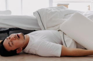 Nếu nói mơ lúc ngủ, bạn có nhiều nguy cơ bị lú lẫn, giảm nhận thức khi về già