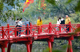 Bắc Bộ có mưa nhỏ rải rác, trời rét