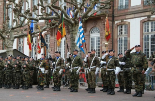 Châu Âu tính lập 'quân đội 100.000 người': Dấu hiệu cáo chung của NATO?