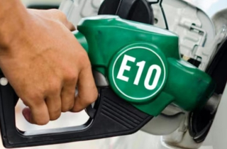 Chuyển sang sử dụng xăng E10, người dân, doanh nghiệp được lợi gì?