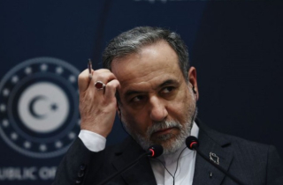 Nga khẳng định kế hoạch xuất khẩu uranium của Iran vẫn còn hiệu lực