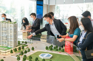 Chạy đua doanh số để nhận thưởng Tết, môi giới bất động sản tung chiêu hút khách