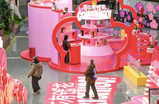 Các nhà bán lẻ Trung Quốc tăng tốc đón “cơn sốt” mua sắm dịp Tết Nguyên đán