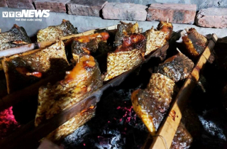 Người Hưng Yên tất bật chế biến đặc sản cá nướng Thái Xuyên phục vụ dịp Tết